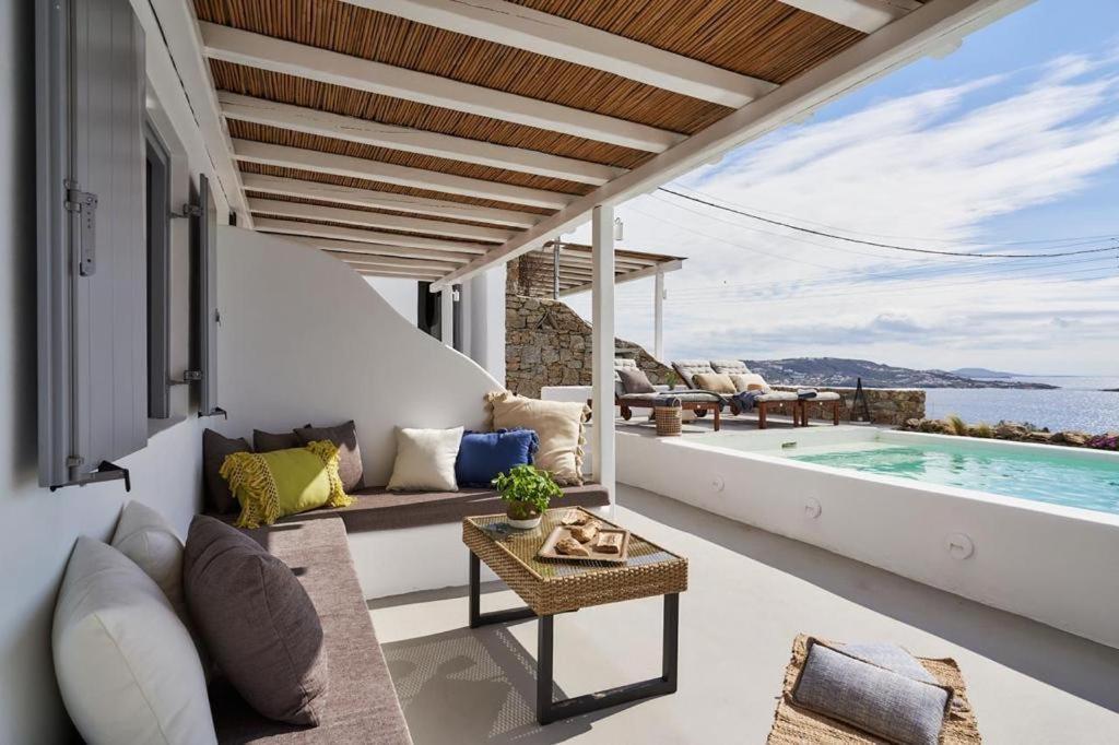 Tagoo Bay Apartment Exterior photo